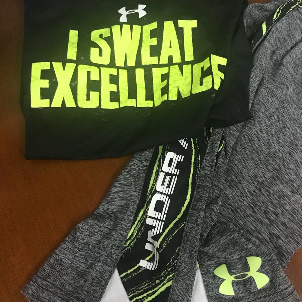 2 sets of Under Armour outfits